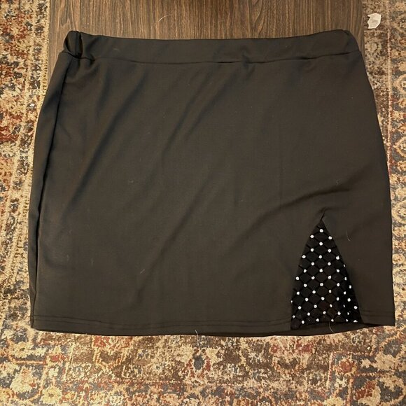 Black Bodycon Minskirt with Mesh Split-Hem Rhinestone Detail - Picture 1 of 5